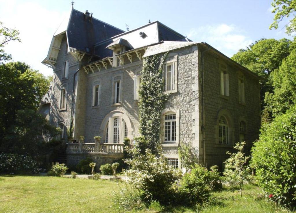 Domaine Du Lampy-Neuf Hotel Saissac Exterior foto